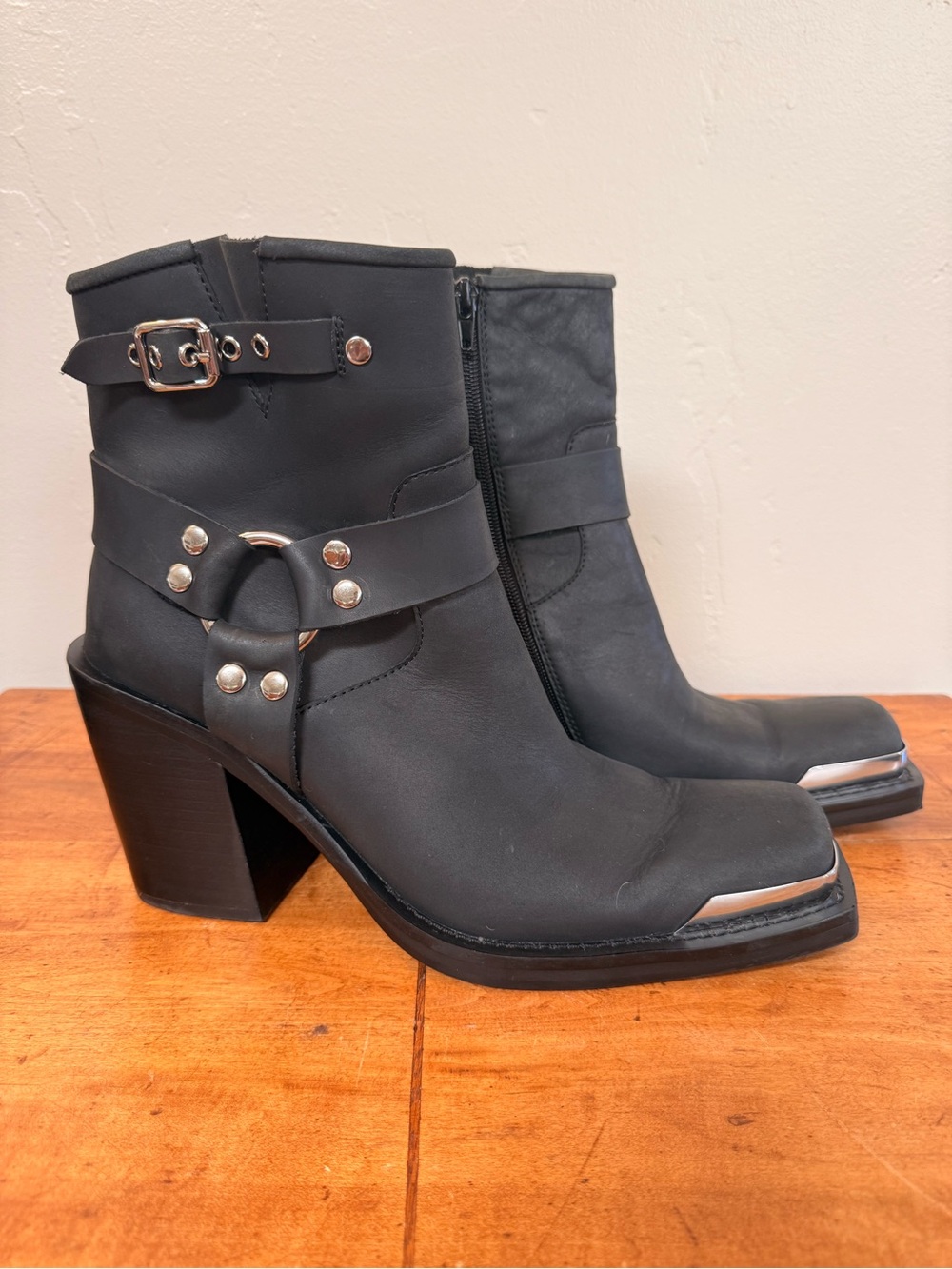 Jeffrey Campbell “Handler” Boots